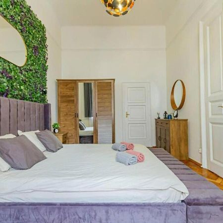 Luxury Apartment By The Famous Vaci Street Budapešť Exteriér fotografie